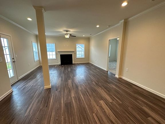4th image of 6544 Donahue Dr