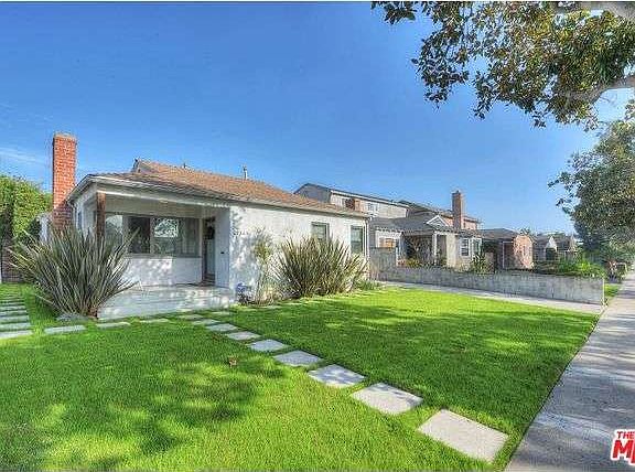 2nd image of 4034 Bledsoe Ave