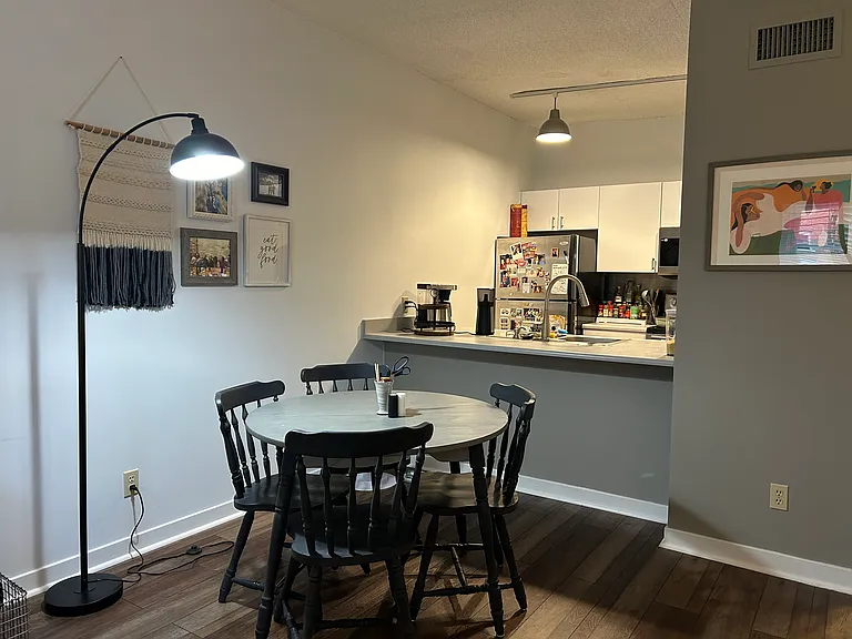 112 W Washington Blvd #431 — Photo 4