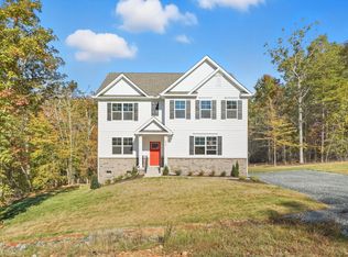 210 Happy Valley Rd, Keswick, VA 22947