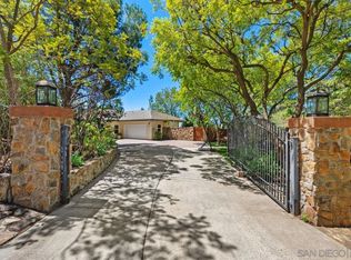 17035 Rio Maria Rd, Lakeside, CA 92040