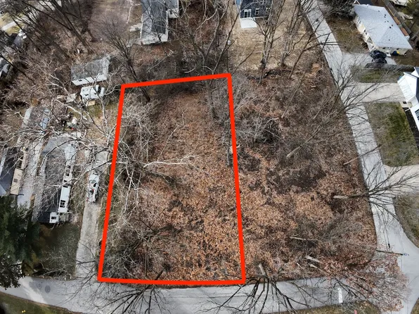 10464 McPherson St, Indianapolis, IN 46280