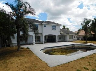 2318 Middlecoff Ln, Laredo, TX 78045