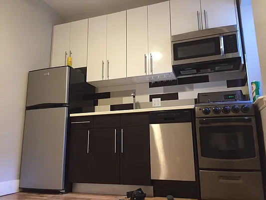 Rented by Brooklive Management/Deergrow Developments LLC | media 8