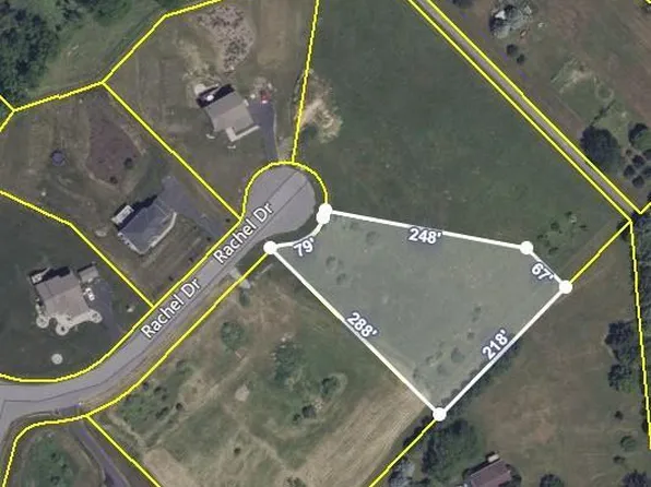 6215 Rachel Dr, Slatington, PA 18080