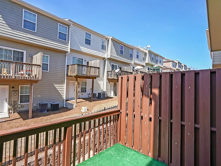 2217 Landing Walk Dr — Photo 20