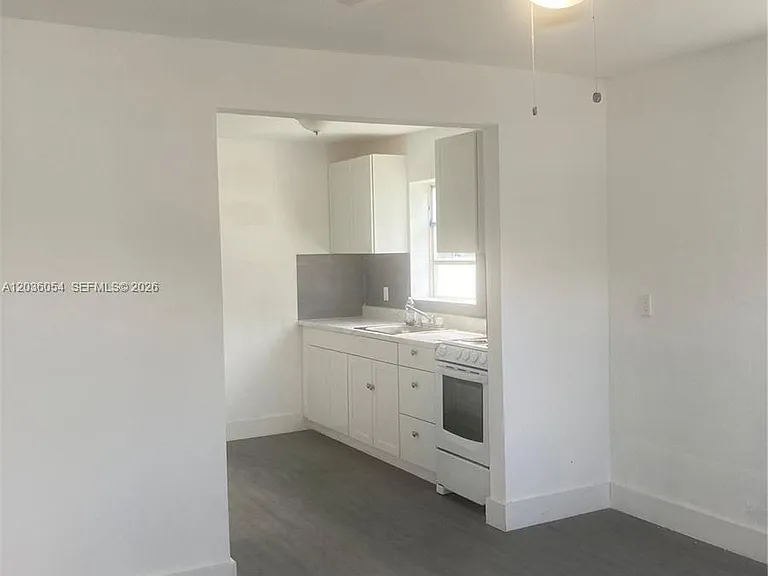 10680 SW 172nd St #10682 — Photo 3