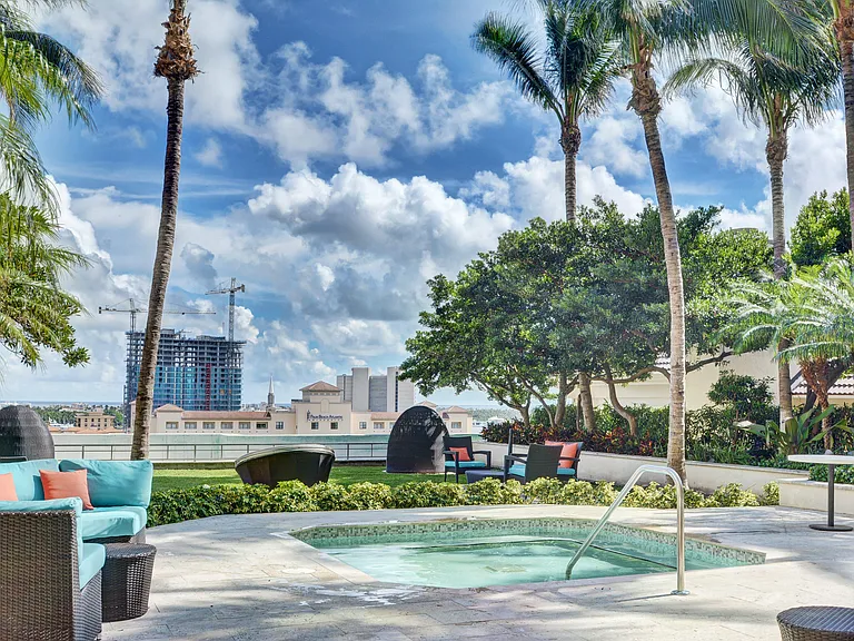 550 Okeechobee Blvd #1113 — Photo 9