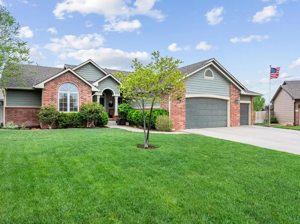 530 S Fawnwood Ct, Wichita, KS 67235