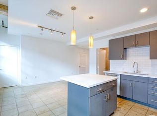 1136 W 6th St APT 21, Los Angeles, CA 90017