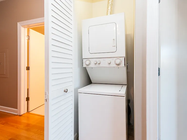 451 W Huron St #703 — Photo 14