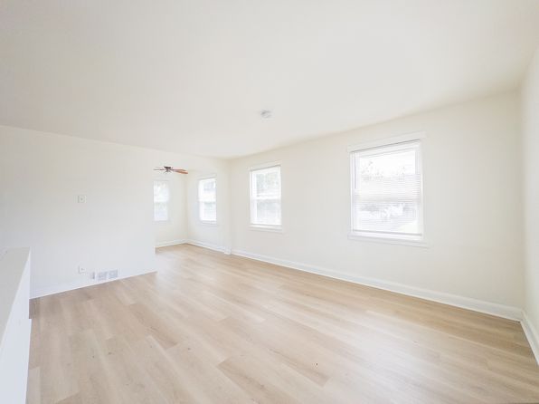 221 Berkley Rd APT B17