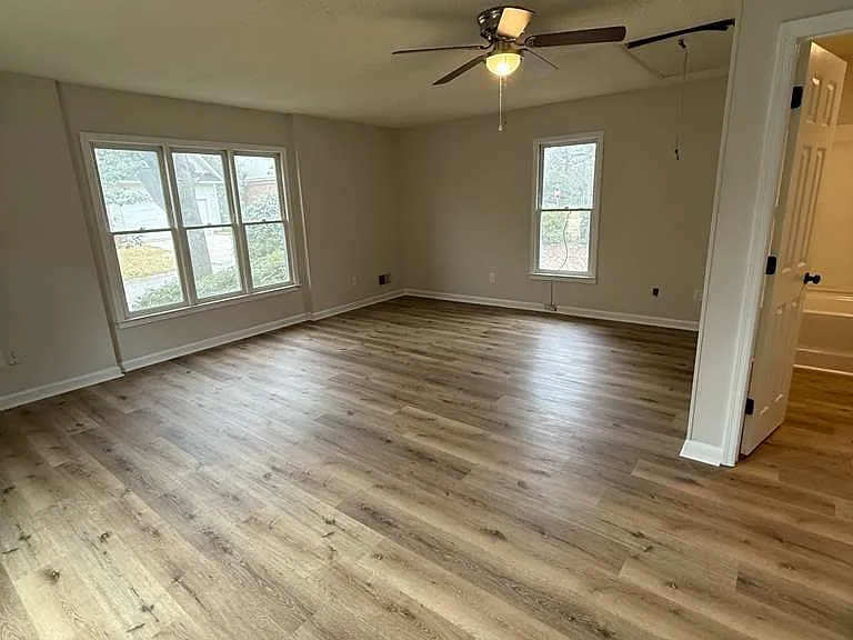 201 Willowood Pkwy — Photo 14
