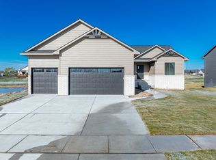 8471 W Pebble, Maize, KS 67101