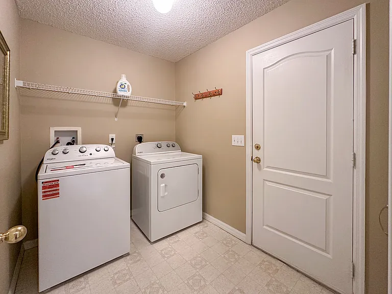 224 Faulkner St — Photo 31