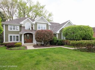 1120 New Castle Dr, Libertyville, IL 60048