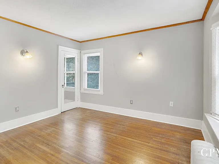 1400 Dunham St SE #2 — Photo 5