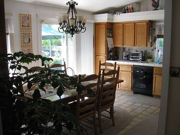 5th image of 2598 Eureka Dr