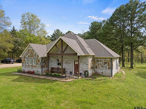 3rd image of 426 County Road 3347