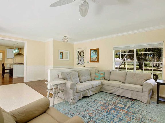 4th image of 700 Osprey Way