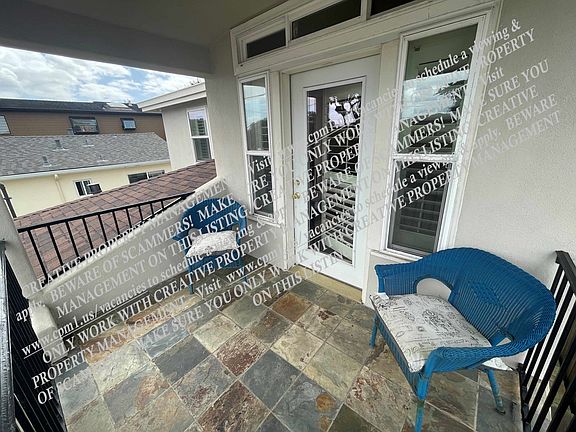 5th image of 619 Oak St