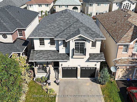 2nd image of 409 Cavendish Cres