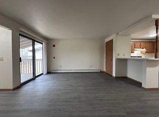 1793 Eldorado Dr #16, Green Bay, WI 54302
