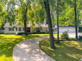 1441 S Otter Creek Rd, Monroe, MI 48161