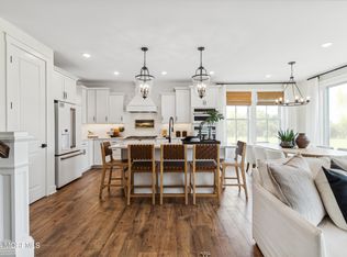 37 Carlisle Ct #18, Howell, NJ 07731