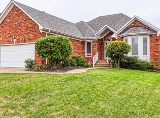3007 Indian Lake Dr, Louisville, KY 40241