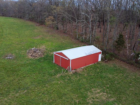 2nd image of 984 County Road 3450