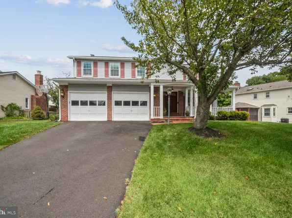 13520 Springhaven Dr, Fairfax, VA 22033