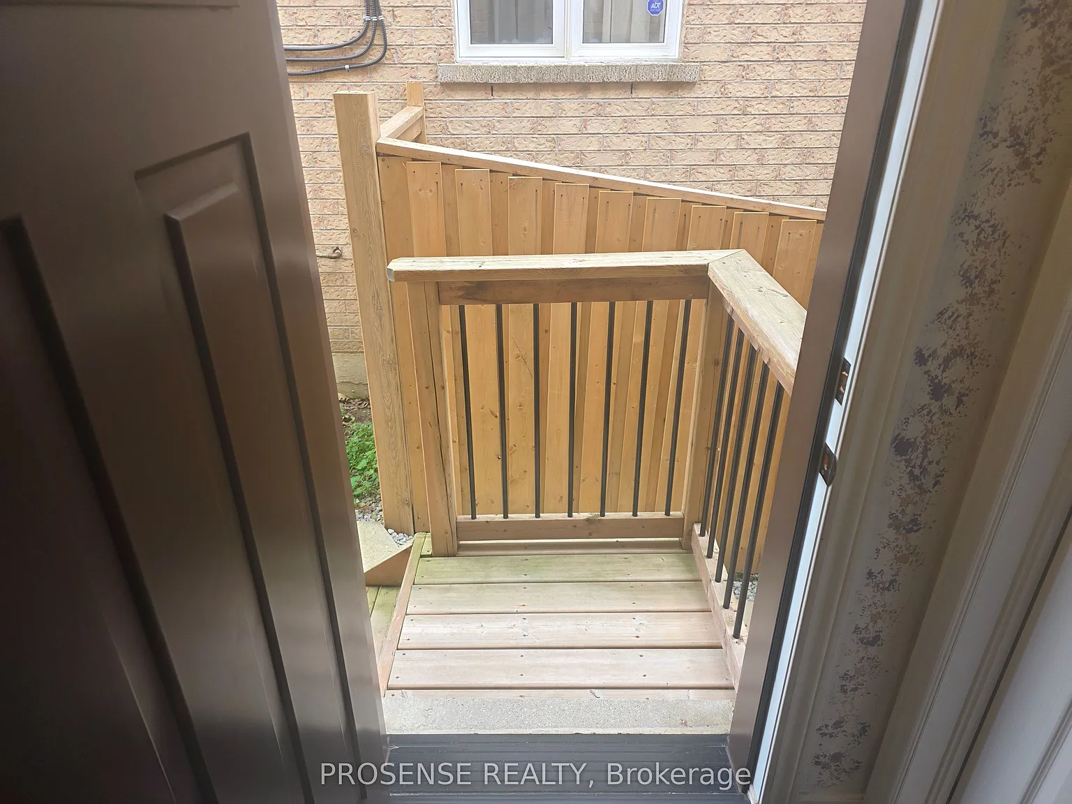 2 bed, $2,000 — Photo 2
