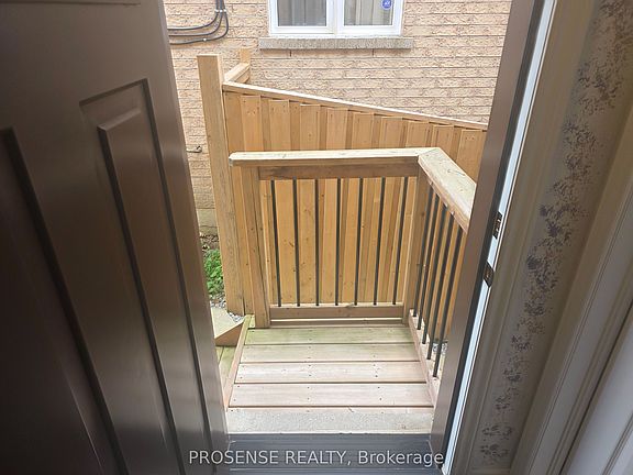 2nd image of 118 Rollingwood Dr