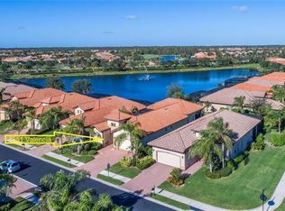 7851 Valencia Ct, Naples, FL 34113