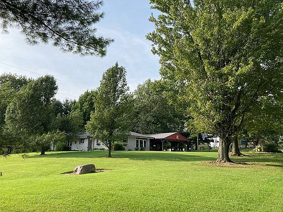2nd image of 3320 E County Road 150 S