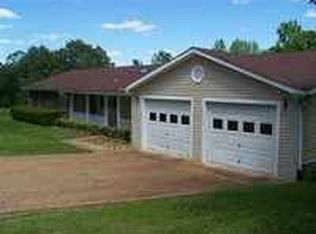 8960 Highway 22 #A, Lexington, TN 38351