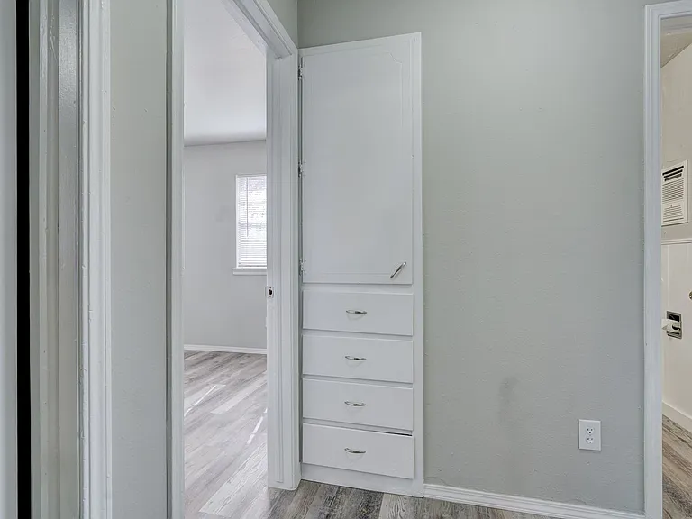 1200 McDonald Dr — Photo 9