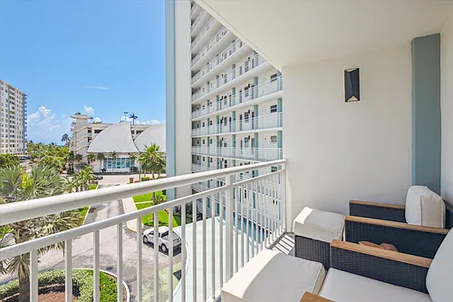 201 N Ocean Blvd Photo 1