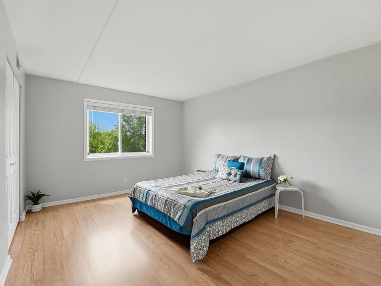5513 Chateau Dr #4 — Photo 11