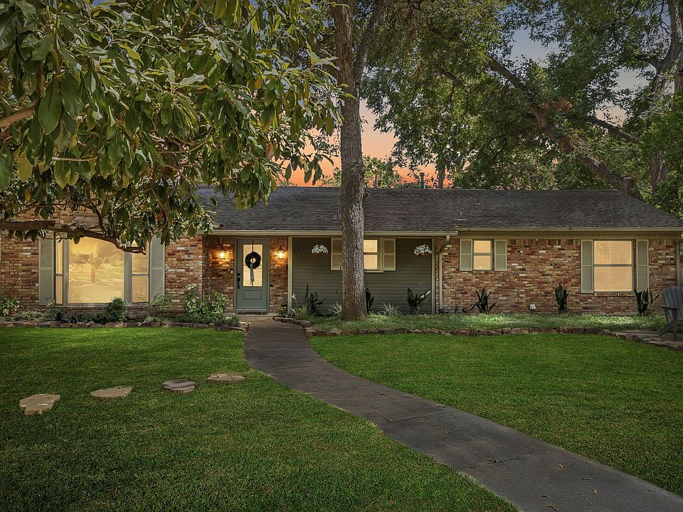 1st image of 9812 Ravensway Dr