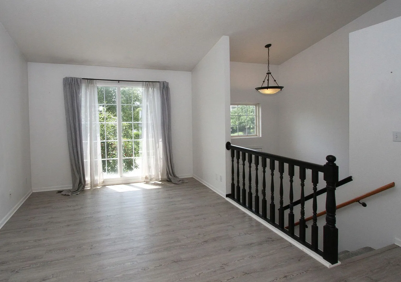 Timber Ridge Split Foyer — Photo 2