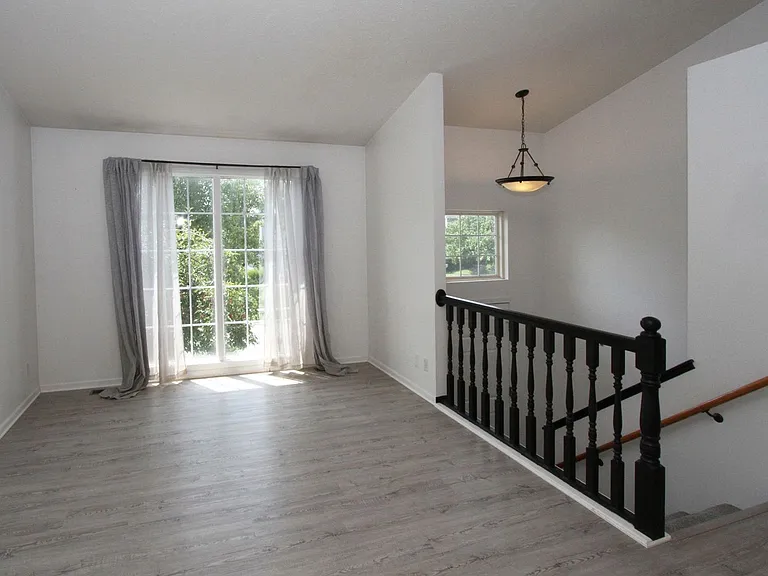 3540 W Garfield St — Photo 2