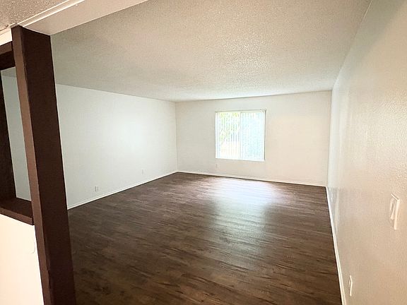 5th image of 1005 W Duarte Rd APT 21