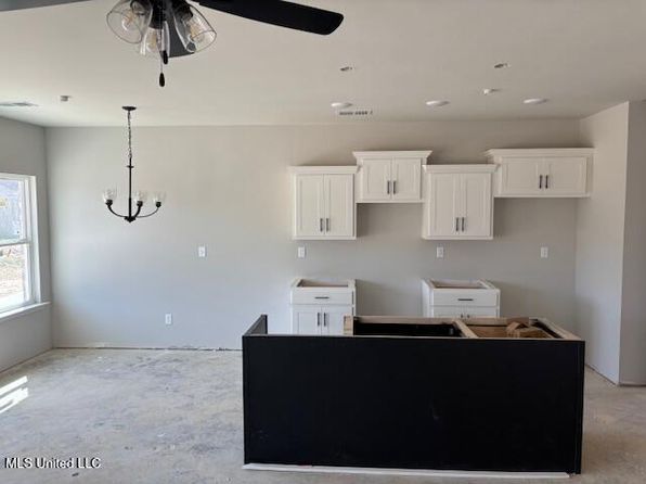 4377 W Ravenwood Park, Horn Lake, MS 38637