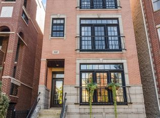 1137 W Addison St #2, Chicago, IL 60613