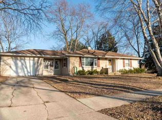 433 S Ontario St, De Pere, WI 54115
