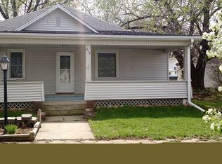 915 14th St, Auburn, NE 68305