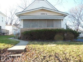 1051/2 S Allin St, Bloomington, IL