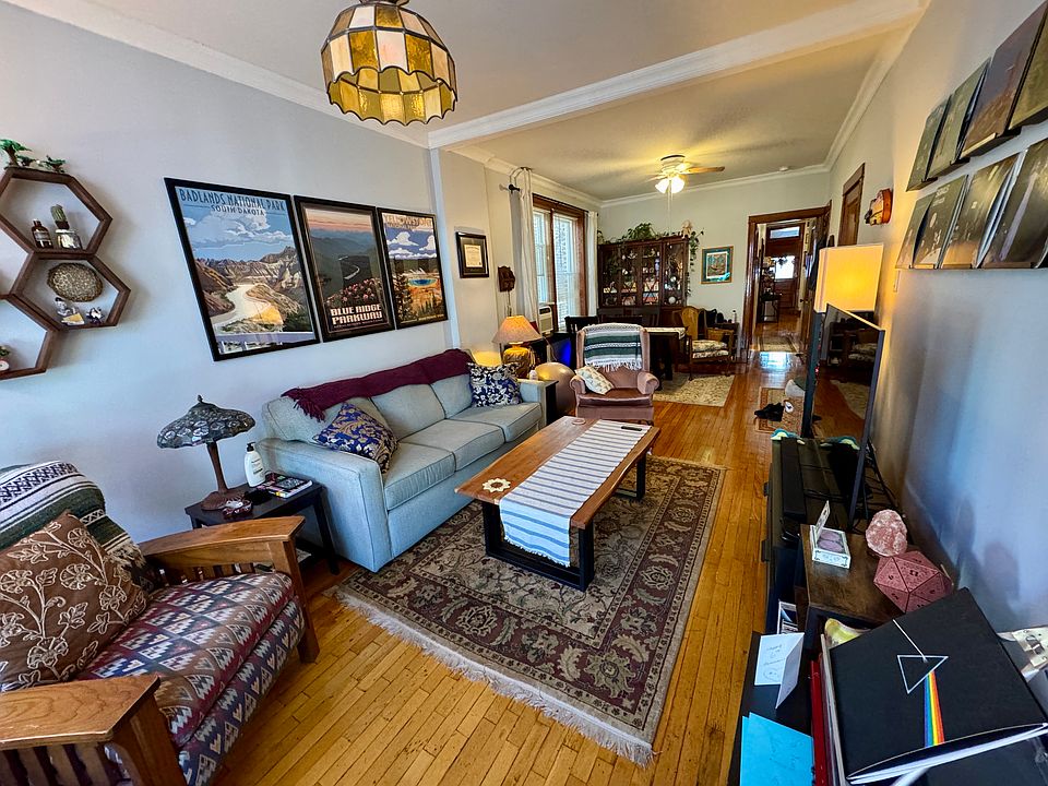 1st image of 849 N Western Ave #1